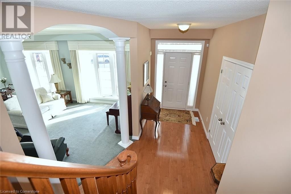 182 VALRIDGE DRIVE Image 4