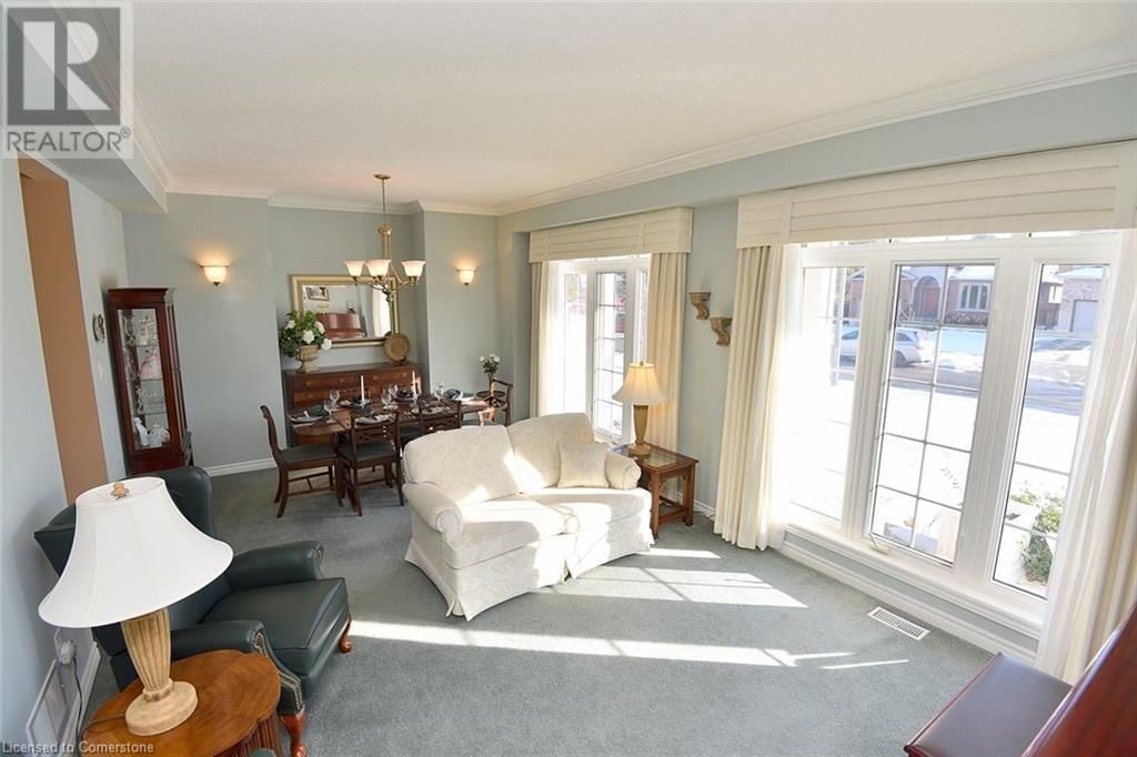 182 VALRIDGE DRIVE Image 9