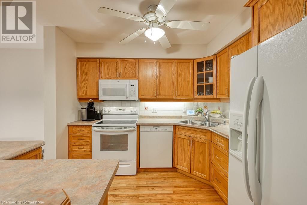 7 - 20 FORREST AVENUE WEST Image 11