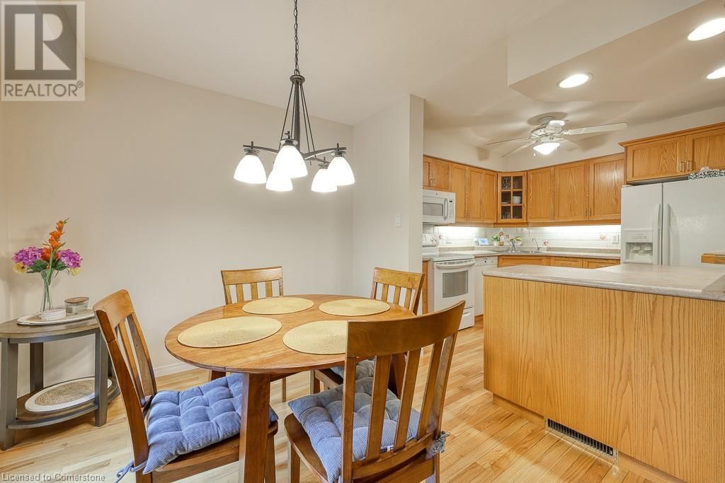 7 - 20 FORREST AVENUE WEST Image 14