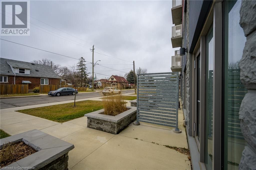 111 - 77 LELAND STREET Image 17