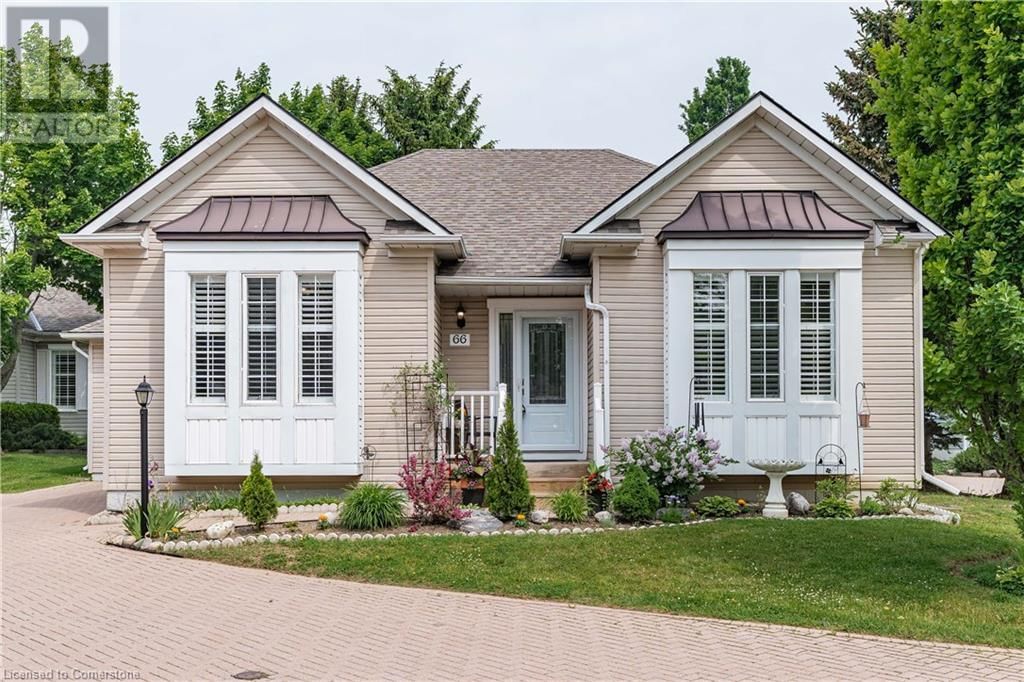66 SILVERBIRCH BOULEVARD Image 1