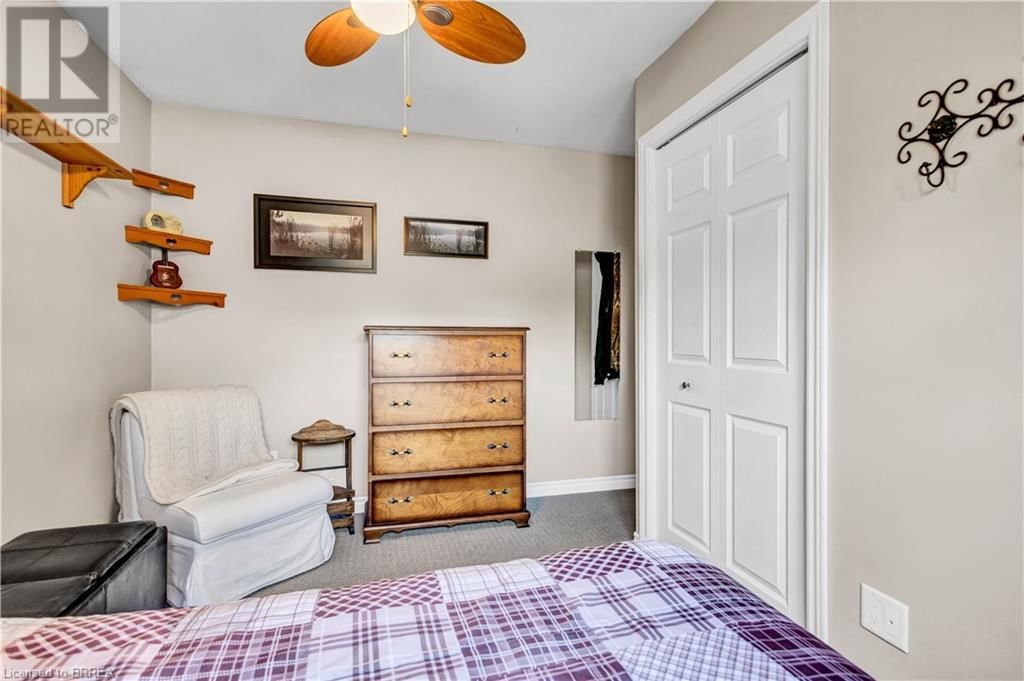 18 CLOVER COURT Image 21