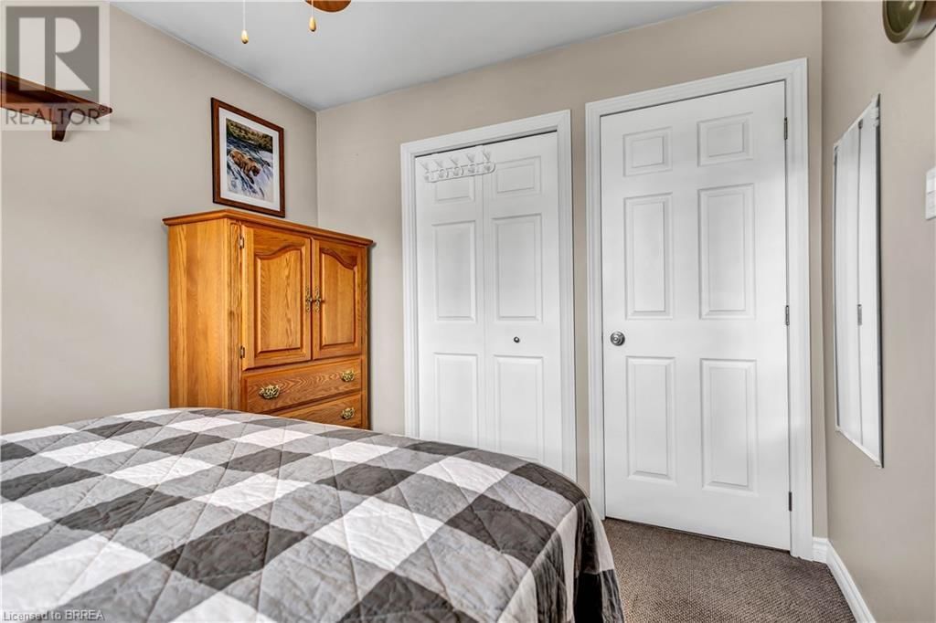 18 CLOVER COURT Image 23