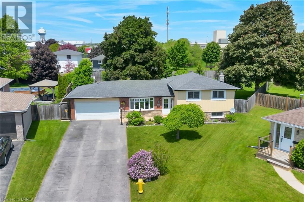 18 CLOVER COURT Image 46