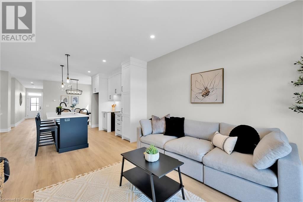 14 ROGERS STREET Image 22