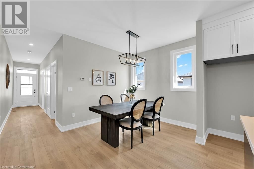 14 ROGERS STREET Image 34