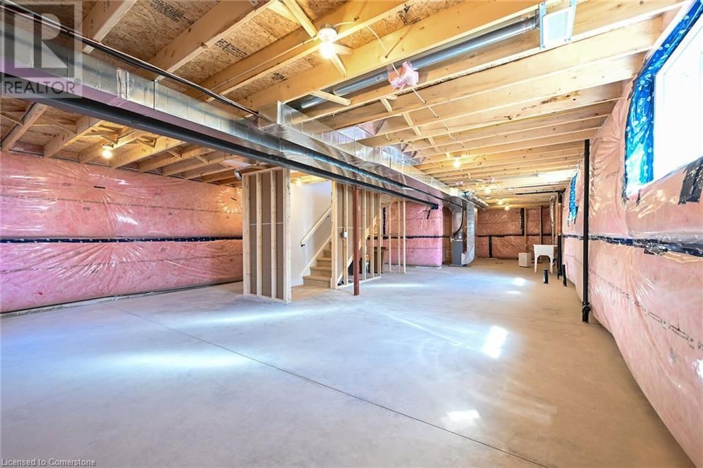 14 ROGERS STREET Image 37