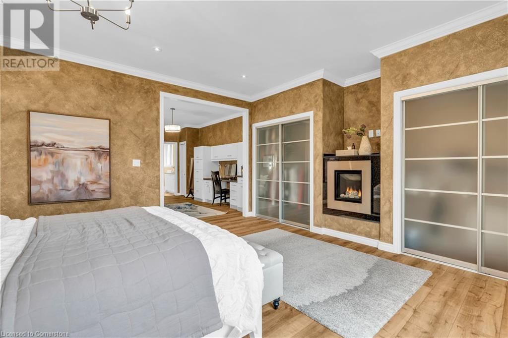 33 LONG LANE Image 19