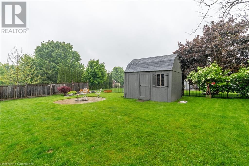 33 LONG LANE Image 42