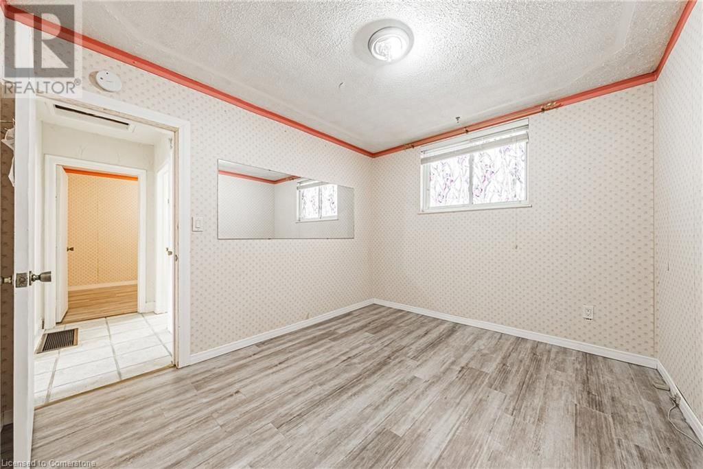 108 EAST 44TH STREET Image 17