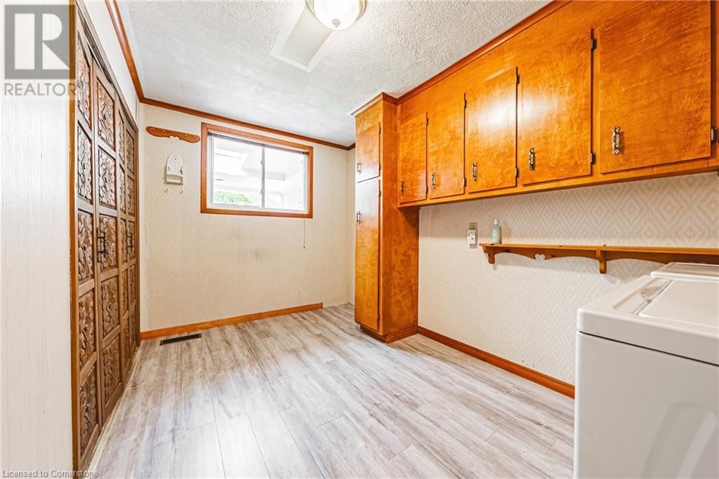 108 EAST 44TH STREET Image 29