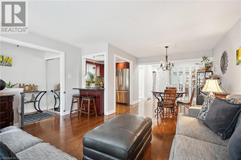 1369 ROYLEN ROAD Image 12
