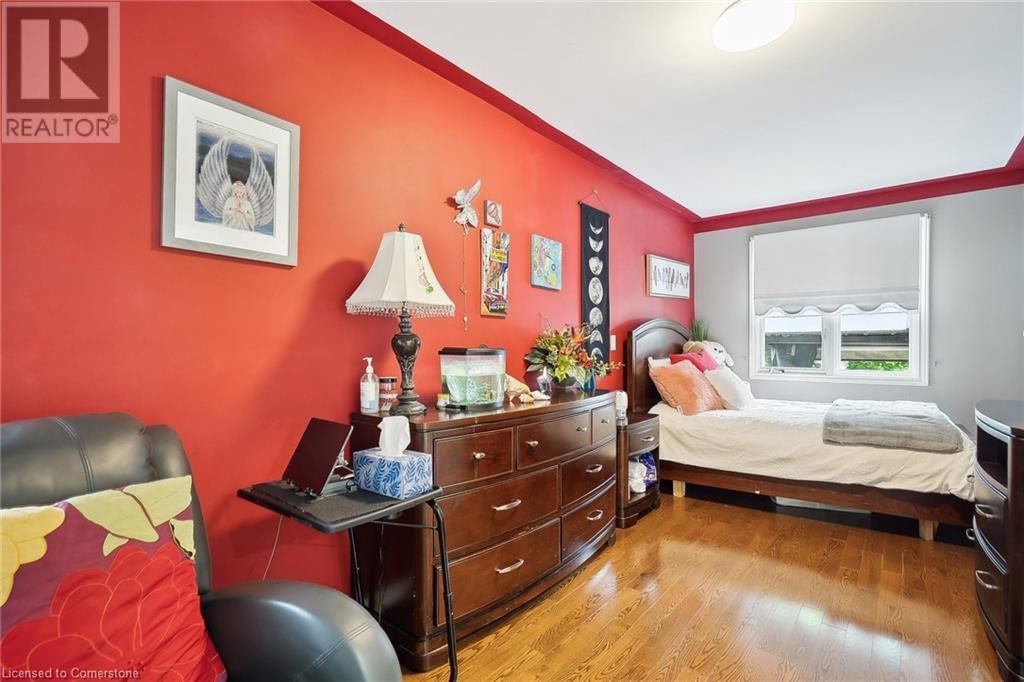 1369 ROYLEN ROAD Image 18