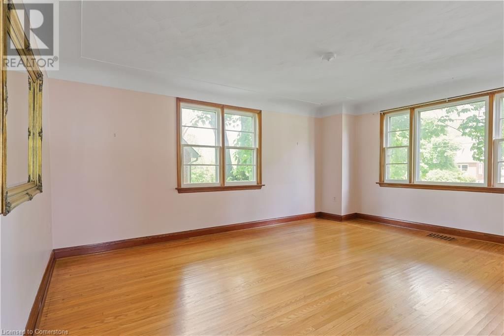 668 HARVEST ROAD Image 12