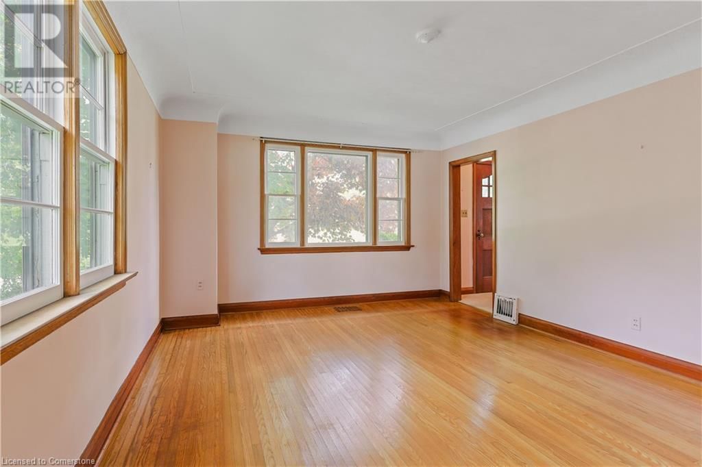 668 HARVEST ROAD Image 15