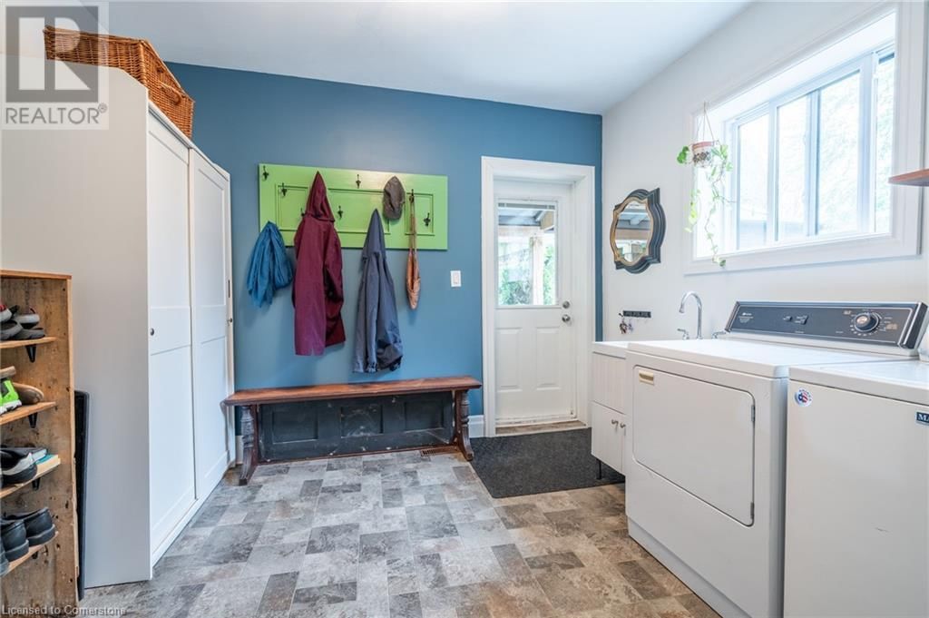 52 BARTON STREET WEST Image 14