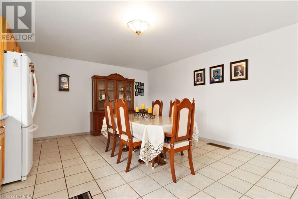 116 TERRACE HILL STREET Image 25
