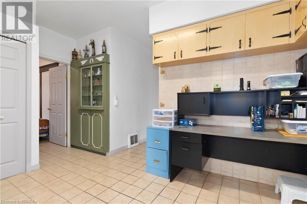 116 TERRACE HILL STREET Image 30