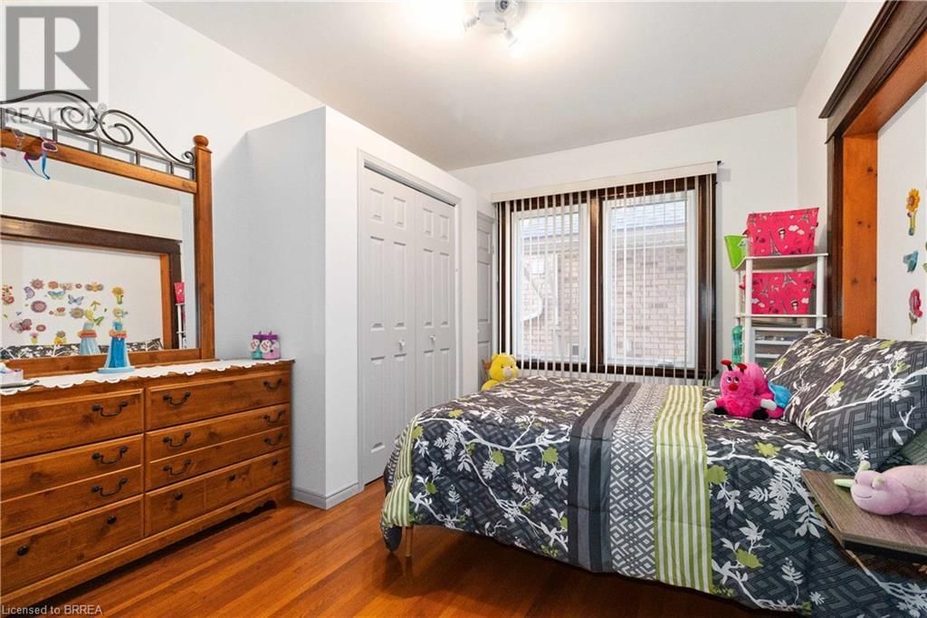 116 TERRACE HILL STREET Image 32