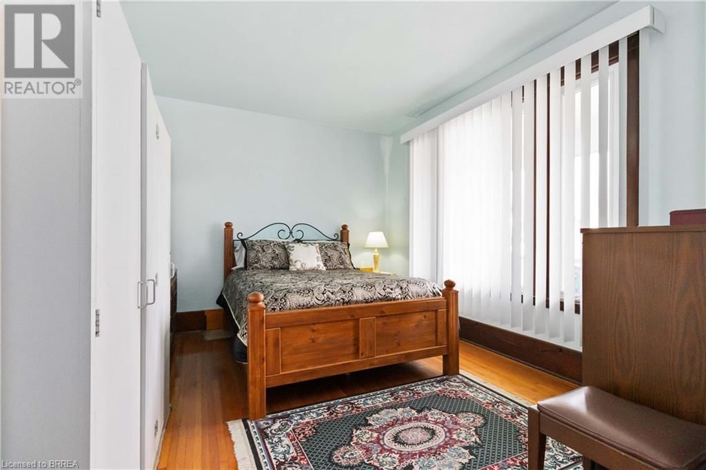 116 TERRACE HILL STREET Image 34
