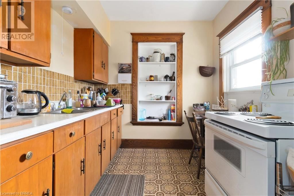 116 TERRACE HILL STREET Image 8
