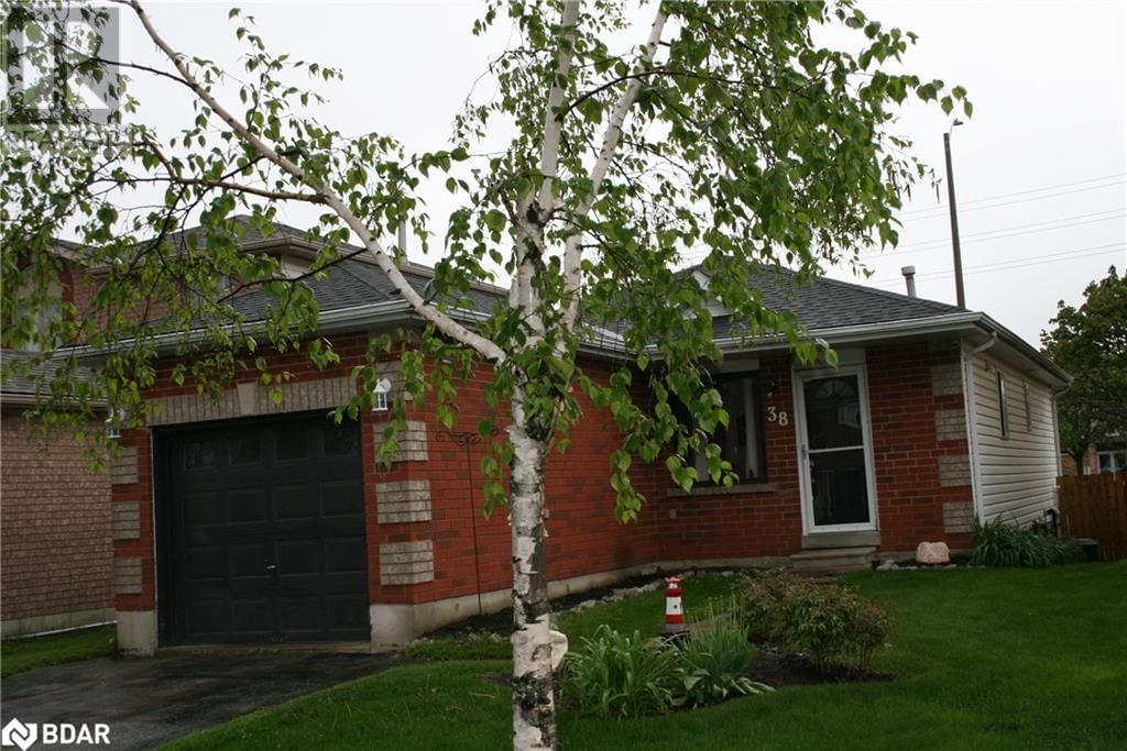 38 GARIBALDI DRIVE Image 1