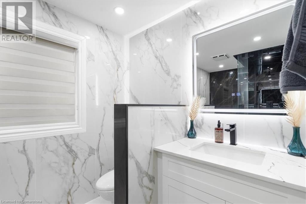 57 SPRINGMOUNT DRIVE Image 25