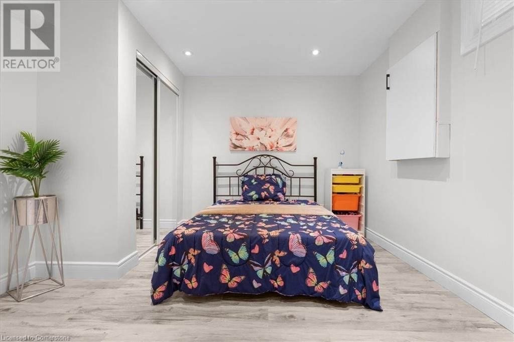 57 SPRINGMOUNT DRIVE Image 33