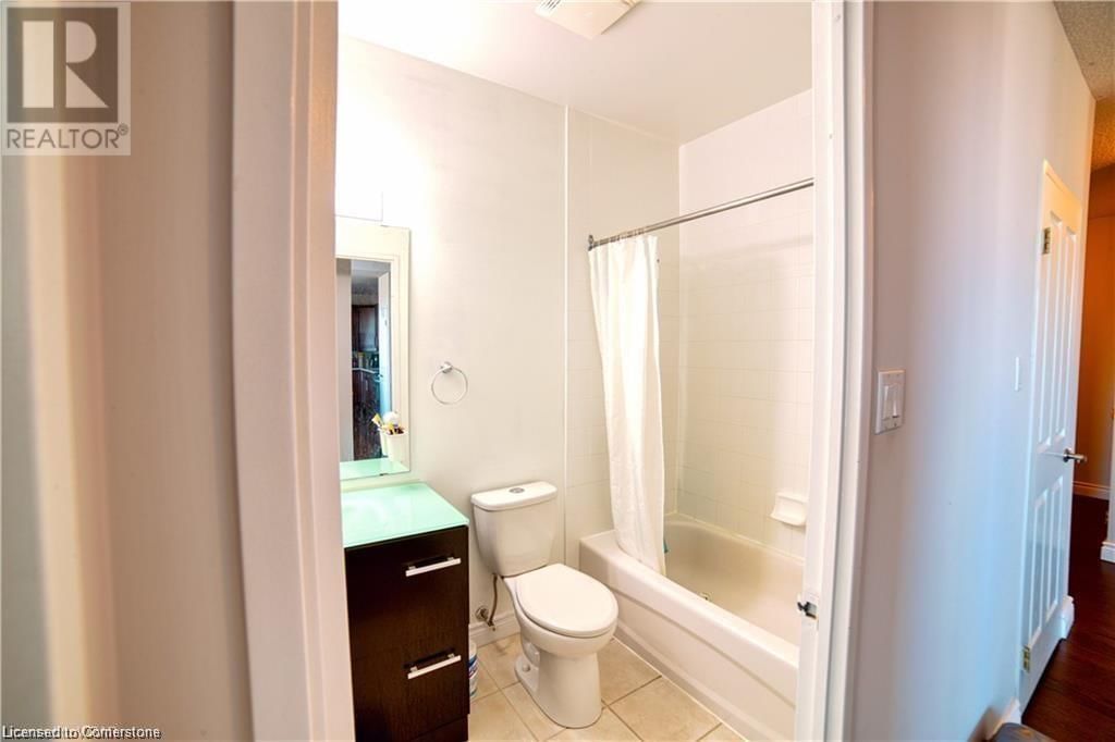 702 - 255 KEATS WAY Image 11