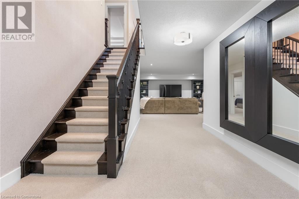 303 TERRACE WOOD CRESCENT Image 31