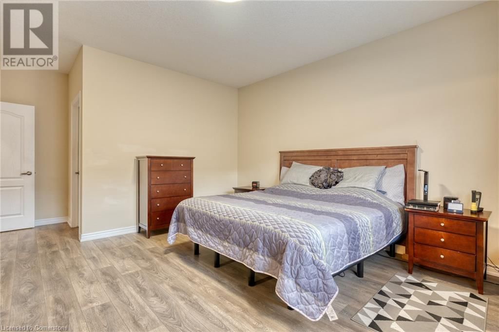 21 STICKLAND LANE Image 20