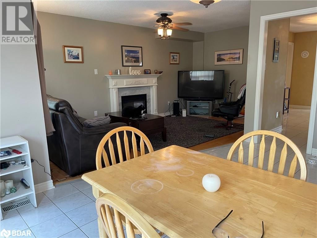 23 NIGHTINGALE CRESCENT Image 5