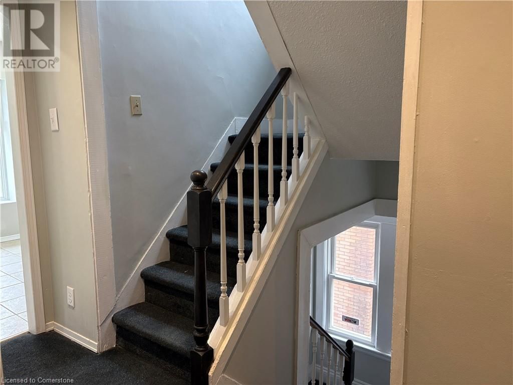 269 MAIN STREET WEST Image 8