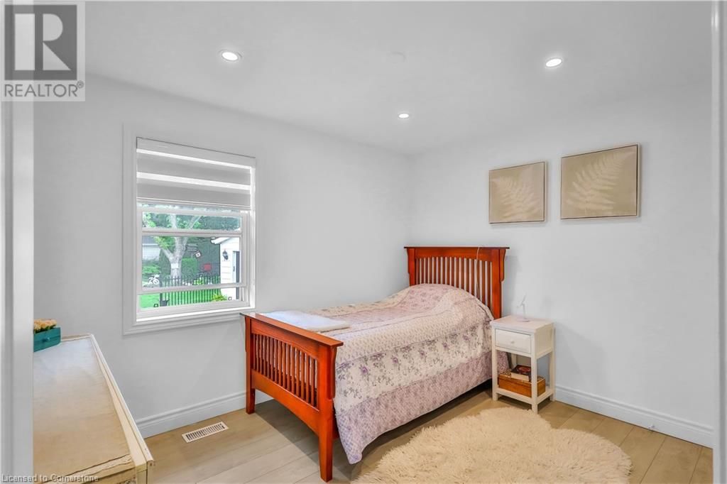 79 CASTLEFIELD DRIVE Image 15