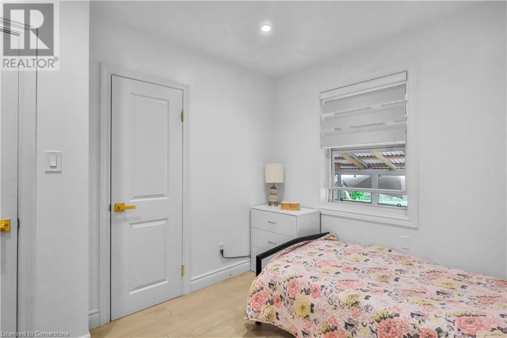 79 CASTLEFIELD DRIVE Image 17