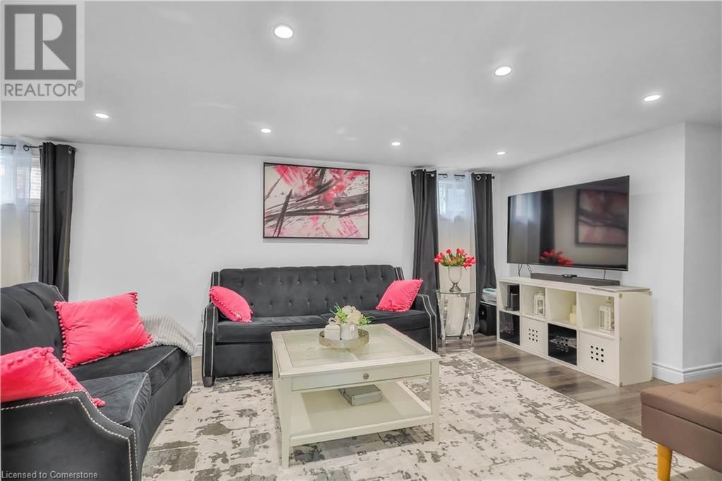 79 CASTLEFIELD DRIVE Image 27