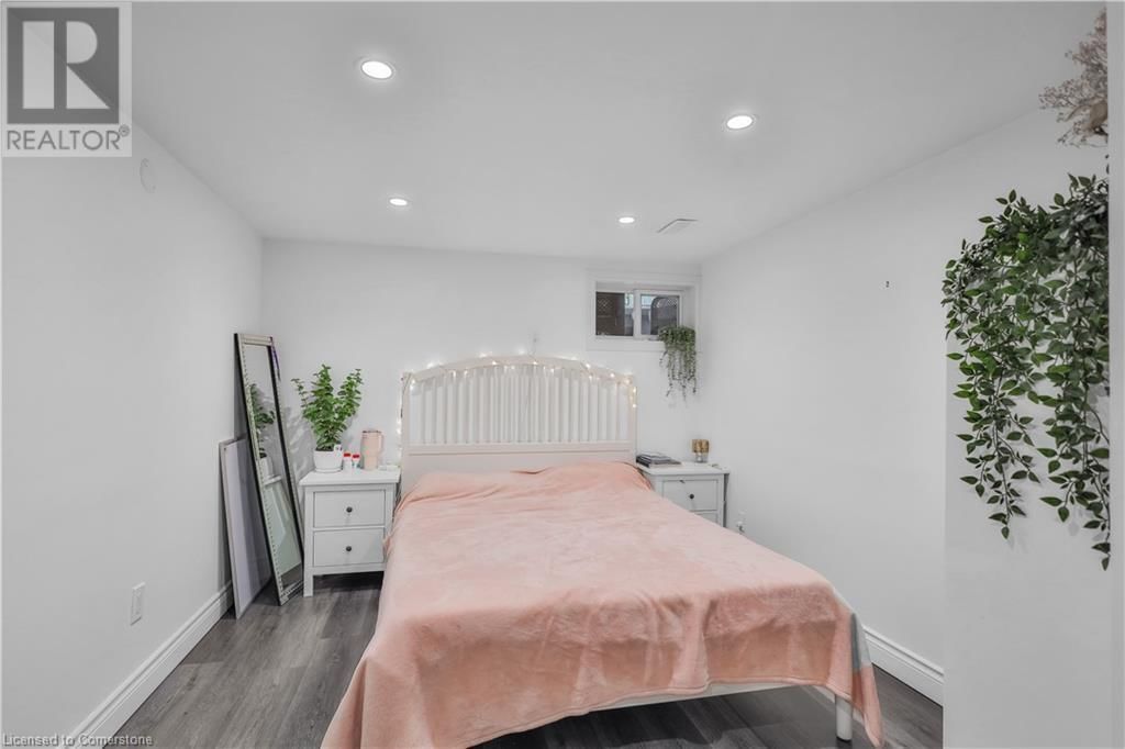 79 CASTLEFIELD DRIVE Image 30
