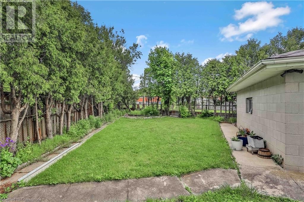 79 CASTLEFIELD DRIVE Image 39