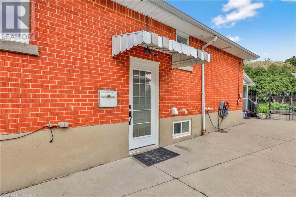 79 CASTLEFIELD DRIVE Image 41
