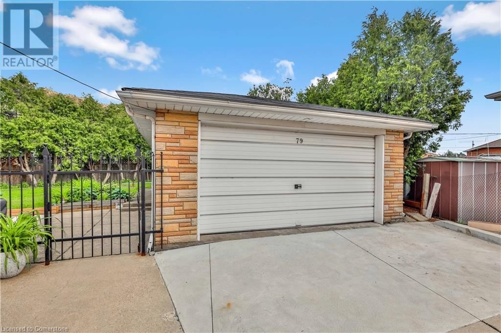 79 CASTLEFIELD DRIVE Image 42