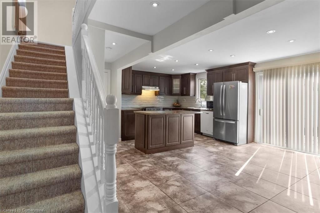 233 NORMANHURST AVENUE Image 11