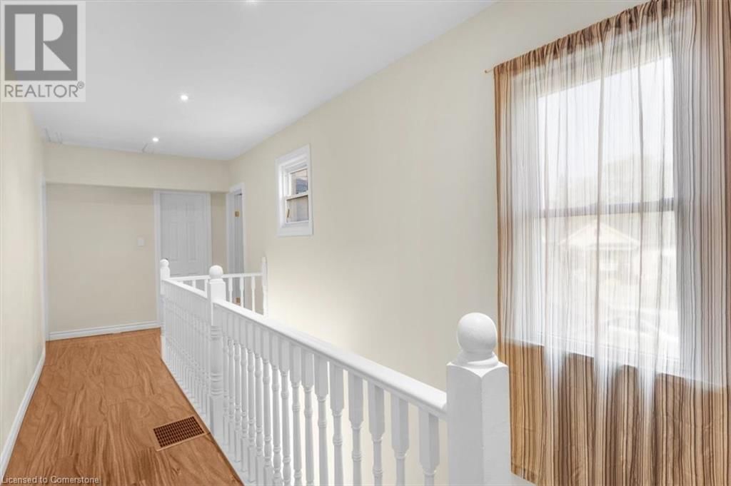 233 NORMANHURST AVENUE Image 17