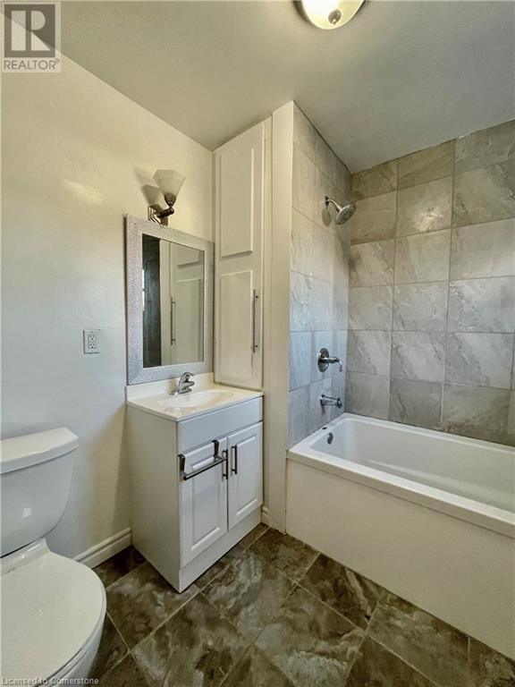 233 NORMANHURST AVENUE Image 18
