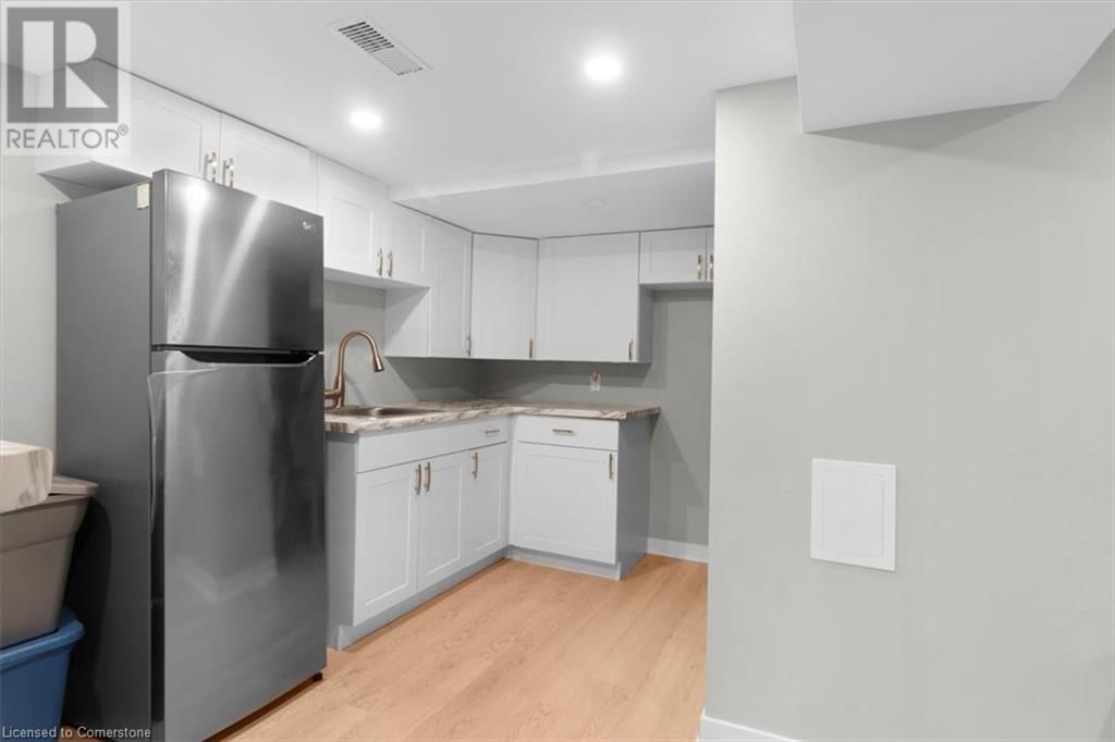 233 NORMANHURST AVENUE Image 27