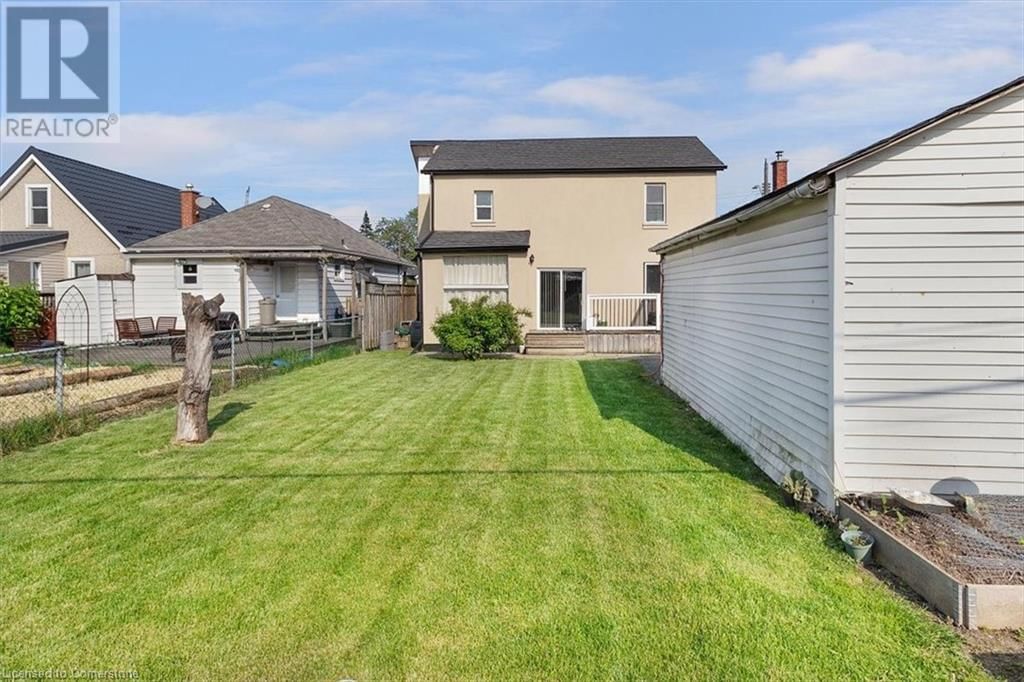 233 NORMANHURST AVENUE Image 31