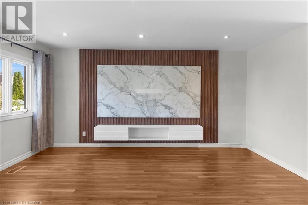 233 NORMANHURST AVENUE Image 5
