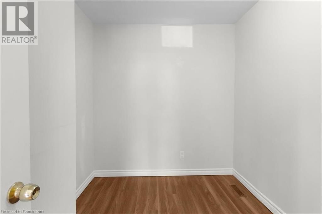 233 NORMANHURST AVENUE Image 9