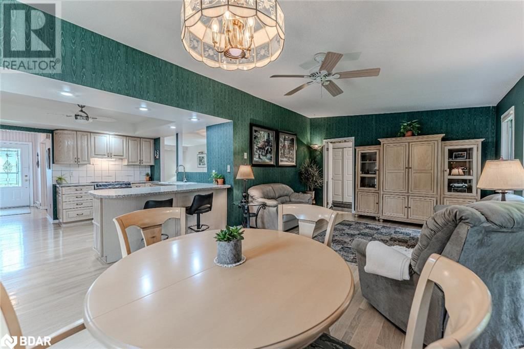 3384 DOBSON ROAD Image 6