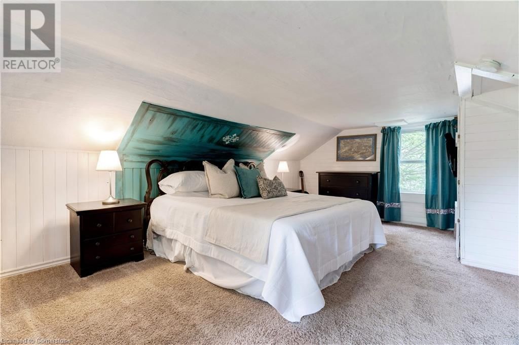 401 LYNDEN ROAD Image 36